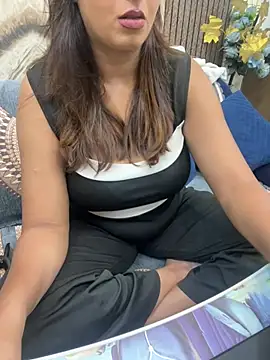 Snapshot of Cutie_Cheenu chatting on 2, 7, 2026 Cutie Cheenu online show from 2, 7, 2026