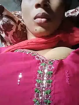 Snapshot of Mian_Khalifa_143 chatting on 20, 7, 2026 Mian Khalifa 143 online show from 20, 7, 2026