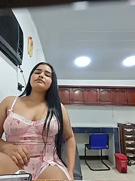 Snapshot of DestelloAzul chatting on 11, 7, 2026 DestelloAzul online show from 11, 7, 2026