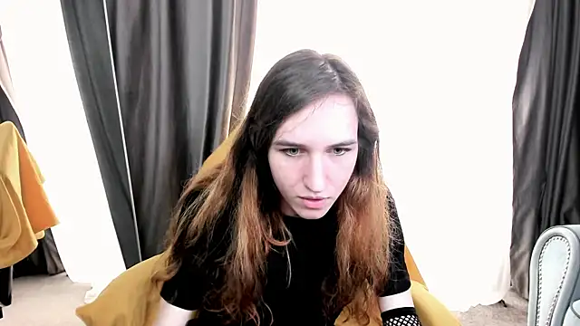 Snapshot of ChrisyBevy chatting on 5, 7, 2026 ChrisyBevy online show from 5, 7, 2026