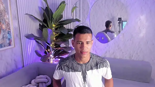 Snapshot of Noah_sexhotty chatting on 14, 7, 2026 Noah sexhotty online show from 14, 7, 2026