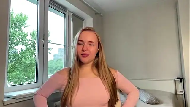 Snapshot of AmeliaOakheart chatting on 29, 6, 2026 AmeliaOakheart online show from 29, 6, 2026