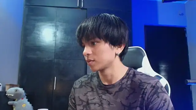 Snapshot of raikougame chatting on 30, 6, 2026 raikougame online show from 30, 6, 2026