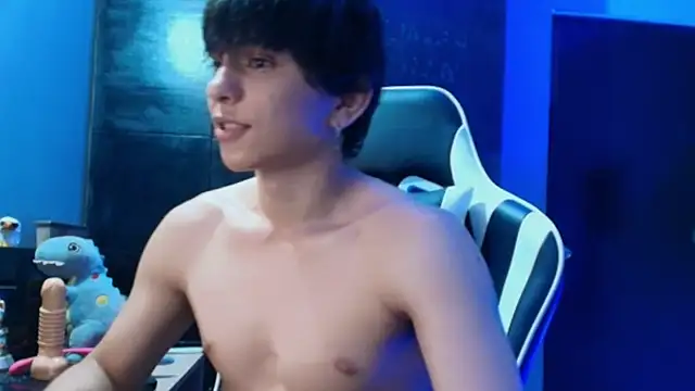 Snapshot of raikougame chatting on 3, 7, 2026 raikougame online show from 3, 7, 2026