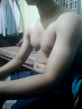 Snapshot of MusclesDream70 chatting on 5, 7, 2026 MusclesDream70 online show from 5, 7, 2026