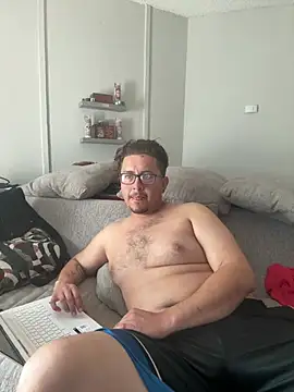 Snapshot of JamiesHardBoy chatting on 4, 7, 2026 JamiesHardBoy online show from 4, 7, 2026