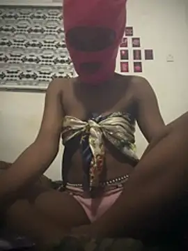 Sexyredcherry online show from 13, 7, 2026