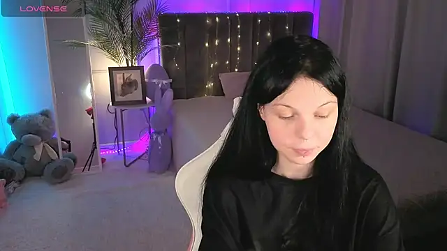 Snapshot of Ann_Daiisy chatting on 7, 7, 2026 Ann Daiisy online show from 7, 7, 2026
