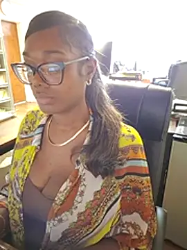 Hottiechocolatier online show from 1, 7, 2026