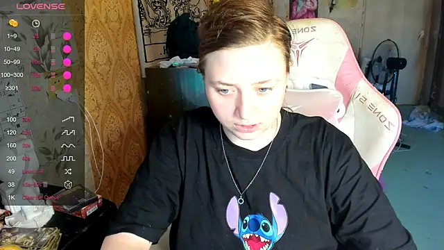 Snapshot of lily_shamy chatting on 17, 7, 2026 lily shamy online show from 17, 7, 2026