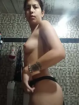 Snapshot of 123chiquitita chatting on 2, 7, 2026 123chiquitita online show from 2, 7, 2026