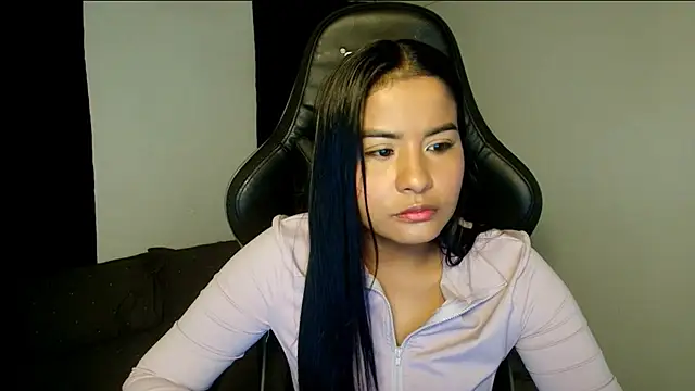 Snapshot of Kiara_Naomi chatting on 3, 7, 2026 Kiara Naomi online show from 3, 7, 2026
