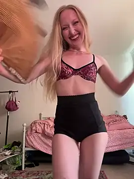 Snapshot of ekaterina-goddess chatting on 6, 7, 2026 ekaterina-goddess online show from 6, 7, 2026