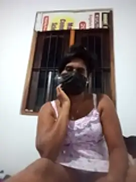Snapshot of dimopussy chatting on 17, 7, 2026 dimopussy online show from 17, 7, 2026