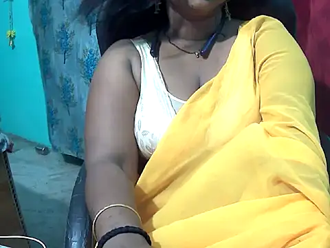 Snapshot of miss_doli chatting on 4, 7, 2026 miss doli online show from 4, 7, 2026