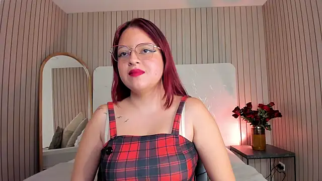 Snapshot of CherryValentin chatting on 3, 7, 2026 CherryValentin online show from 3, 7, 2026