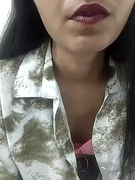 Snapshot of nadiya_khan_ chatting on 9, 7, 2026 nadiya khan online show from 9, 7, 2026