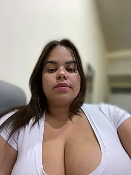 AliceStarshine online show from 6, 3, 2025