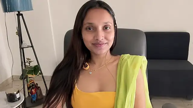 Sonia banu76 online show from 4, 7, 2026