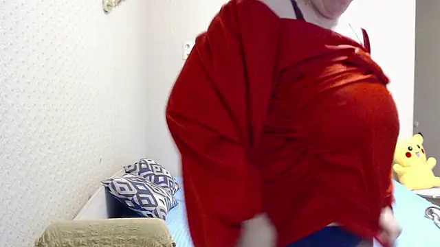 Snapshot of girlshyyy chatting on 10, 7, 2026 girlshyyy online show from 10, 7, 2026