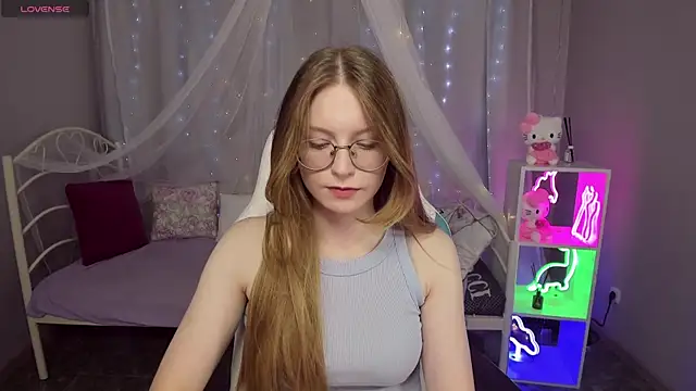 Snapshot of MaryVance chatting on 6, 7, 2026 MaryVance online show from 6, 7, 2026