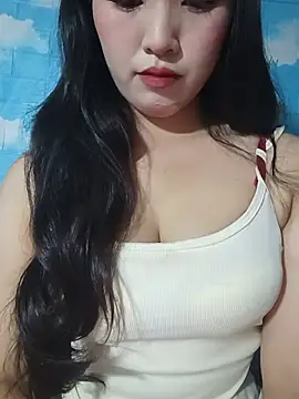 Snapshot of Elina68 chatting on 8, 7, 2026 Elina68 online show from 8, 7, 2026