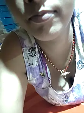 Snapshot of 18year_shilpi chatting on 14, 7, 2026 18year shilpi online show from 14, 7, 2026