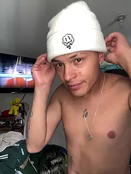 Snapshot of Daniel__mm chatting on 15, 7, 2026 Daniel mm online show from 15, 7, 2026