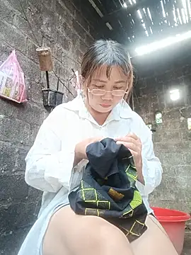 Snapshot of Mai-lingg chatting on 10, 7, 2026 Mai-lingg online show from 10, 7, 2026