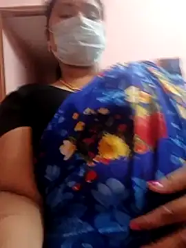 Snapshot of tamil_queen_29 chatting on 14, 7, 2026 tamil queen 29 online show from 14, 7, 2026