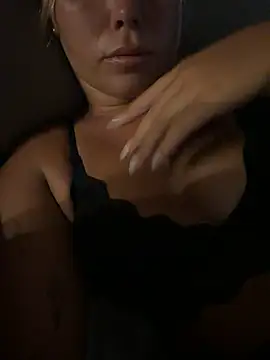 Snapshot of noraheavenxo chatting on 8, 7, 2026 noraheavenxo online show from 8, 7, 2026