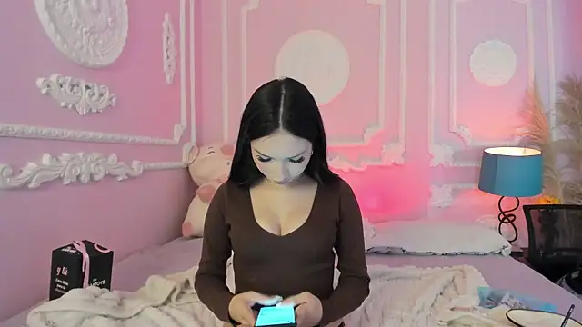 Snapshot of Hera_Sterling chatting on 15, 7, 2026 Hera Sterling online show from 15, 7, 2026