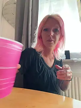 Snapshot of Bianka_Melody chatting on 16, 7, 2026 Bianka Melody online show from 16, 7, 2026