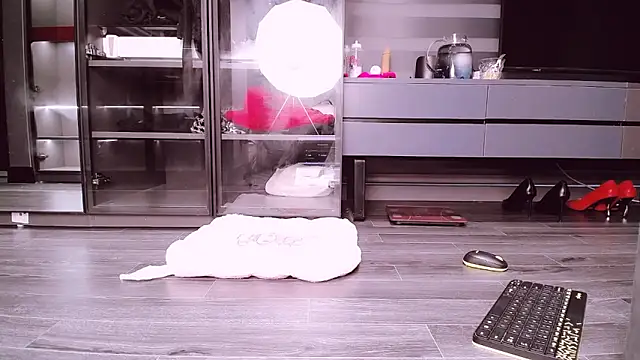 Snapshot of SungkyunnKwan chatting on 19, 12, 2025 SungkyunnKwan online show from 19, 12, 2025