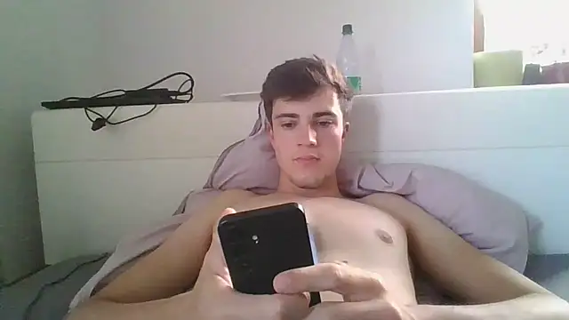 Snapshot of freshboy72 chatting on 13, 7, 2026 freshboy72 online show from 13, 7, 2026