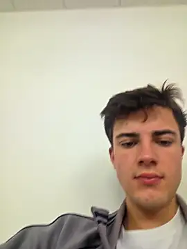 Snapshot of freshboy72 chatting on 15, 7, 2026 freshboy72 online show from 15, 7, 2026