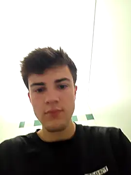 Snapshot of freshboy72 chatting on 17, 7, 2026 freshboy72 online show from 17, 7, 2026