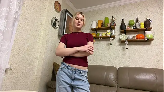 JackelineSlutsky online show from 15, 7, 2026