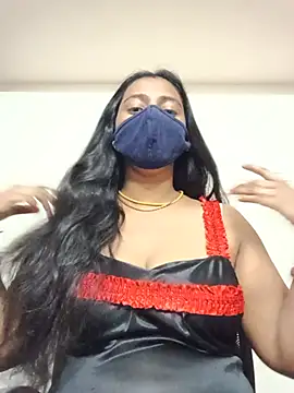 Snapshot of laxi_tamilponnu chatting on 18, 7, 2026 laxi tamilponnu online show from 18, 7, 2026