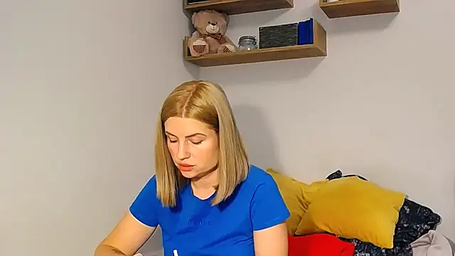 alisenties online show from 18, 10, 2025