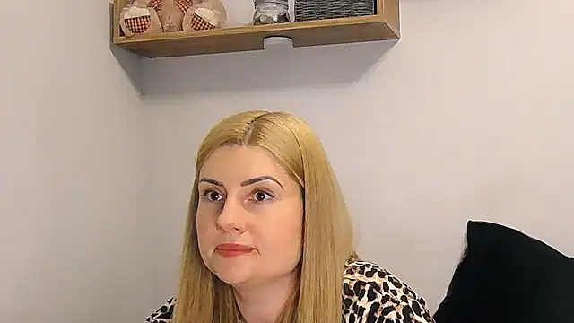 Snapshot of alisenties chatting on 27, 5, 2026 alisenties online show from 27, 5, 2026