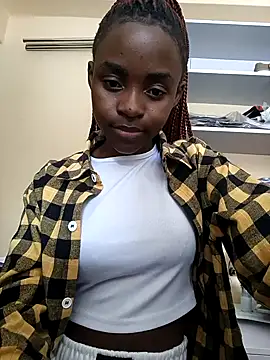 Snapshot of kemmy_sweet chatting on 13, 7, 2026 kemmy sweet online show from 13, 7, 2026