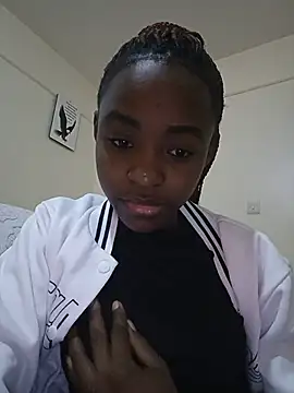 Snapshot of kemmy_sweet chatting on 14, 7, 2026 kemmy sweet online show from 14, 7, 2026