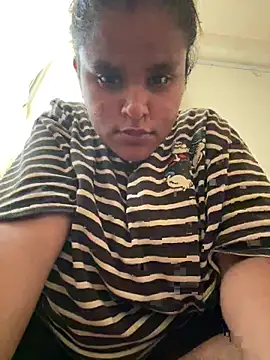 Snapshot of bhumii_ chatting on 16, 7, 2026 bhumii online show from 16, 7, 2026