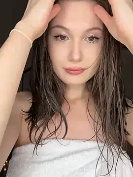 Snapshot of chiarahoney12 chatting on 16, 7, 2026 chiarahoney12 online show from 16, 7, 2026