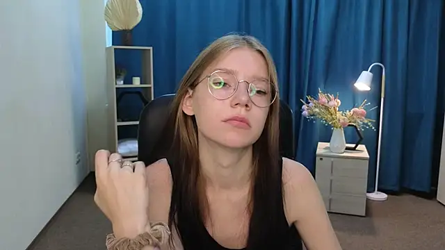Snapshot of NevadaGalizia chatting on 16, 7, 2026 NevadaGalizia online show from 16, 7, 2026