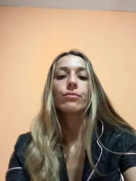Snapshot of erosiaa chatting on 18, 7, 2026 erosiaa online show from 18, 7, 2026