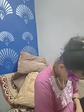 Snapshot of rubibhabhi chatting on 15, 7, 2026 rubibhabhi online show from 15, 7, 2026