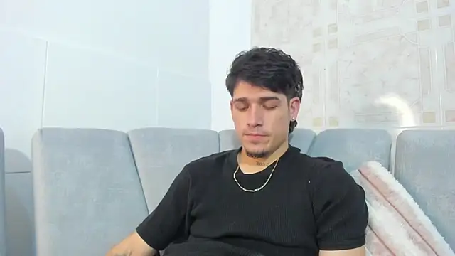 Snapshot of leandro_coper chatting on 17, 7, 2026 leandro coper online show from 17, 7, 2026
