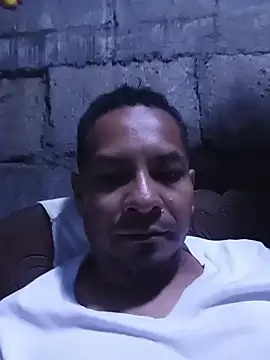 Snapshot of oscarito7 chatting on 17, 7, 2026 oscarito7 online show from 17, 7, 2026